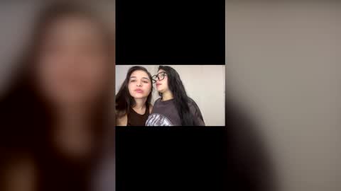 Snapshot of rous_and_sweet chatting on 03-12-26, 01:56 Rous and Sweet online show from 03-12-26, 01:56