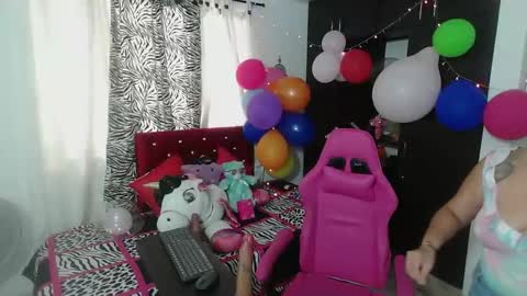 Snapshot of rous_kinky chatting on 04-29-26, 03:49 rous_kinky online show from 04-29-26, 03:49
