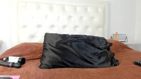 rouse_sexy_hotxx77 online show from 03-29-26, 03:01