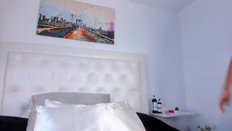 Snapshot of rouse_sexy_hotxx77 chatting on 06-13-26, 03:43 rouse_sexy_hotxx77 online show from 06-13-26, 03:43