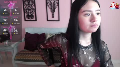 Snapshot of rousee_v chatting on 12-21-24, 08:43 Rousee online show from 12-21-24, 08:43