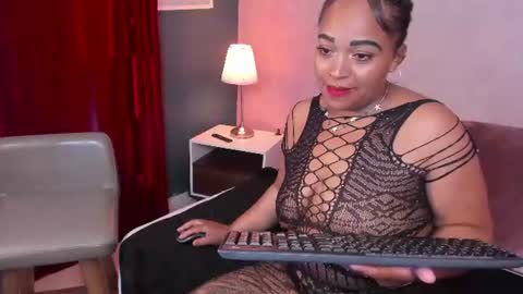 Snapshot of rouses_malih chatting on 06-25-26, 06:34 rouses_malih online show from 06-25-26, 06:34