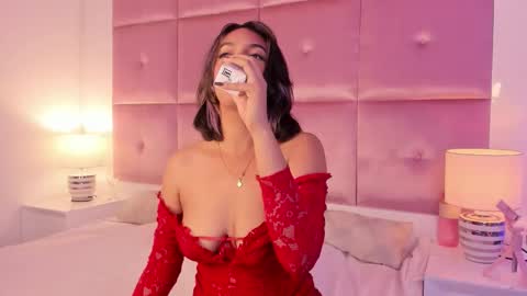 Snapshot of rousewhitte chatting on 01-19-26, 03:49 rousewhitte online show from 01-19-26, 03:49