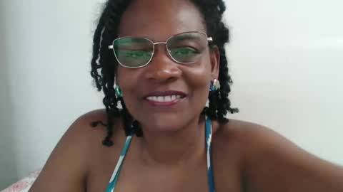 luxa online show from 01-28-25, 07:00