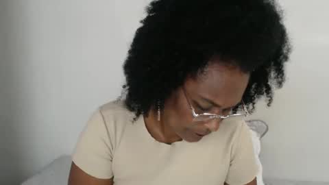 luxa online show from 02-21-25, 09:11