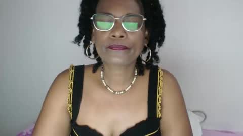 luxa online show from 03-10-25, 12:48