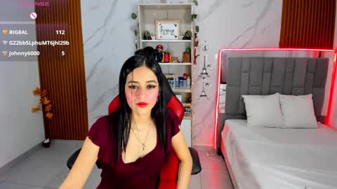 Snapshot of roussescoot chatting on 11-22-25, 02:10 roussescoot online show from 11-22-25, 02:10