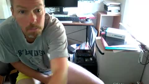 PleasureSeeker online show from 10-30-25, 05:24