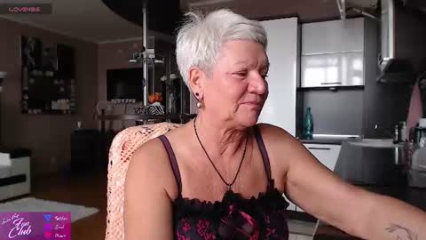 Roxana online show from 07-22-26, 09:12