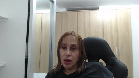 Snapshot of roxanalove7 chatting on 01-12-25, 02:14 Roxana online show from 01-12-25, 02:14