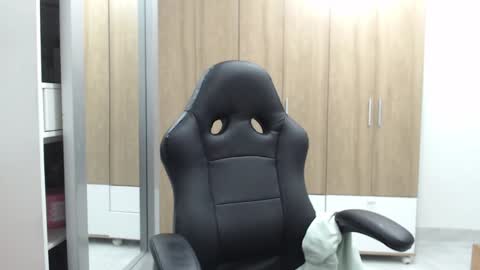 Snapshot of roxanalove7 chatting on 02-06-25, 01:27 Roxana online show from 02-06-25, 01:27