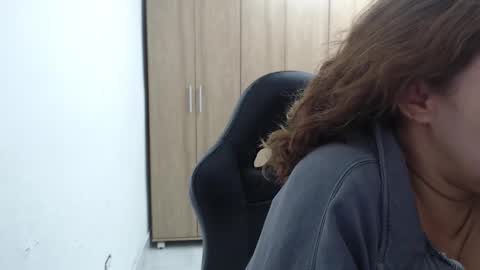 Snapshot of roxanalove7 chatting on 11-08-25, 01:39 Roxana online show from 11-08-25, 01:39