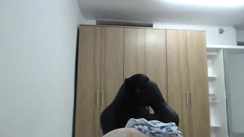 Snapshot of roxanalove7 chatting on 11-16-25, 12:49 Roxana online show from 11-16-25, 12:49