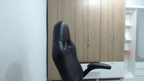 Snapshot of roxanalove7 chatting on 06-11-26, 01:16 Roxana online show from 06-11-26, 01:16