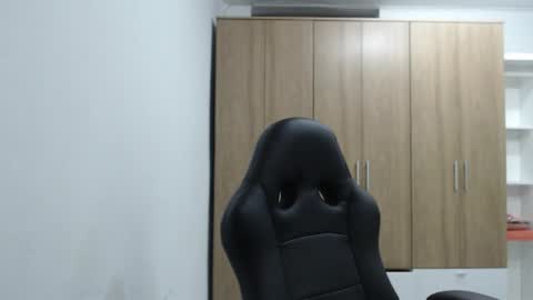 Snapshot of roxanalove7 chatting on 07-10-26, 01:32 Roxana online show from 07-10-26, 01:32
