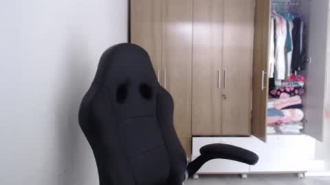 Snapshot of roxanalove7 chatting on 07-15-26, 08:25 Roxana online show from 07-15-26, 08:25