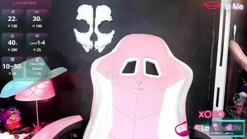 Roxane  online show from 02-22-25, 10:07