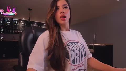 Roxanne Hill  online show from 09-13-25, 11:32