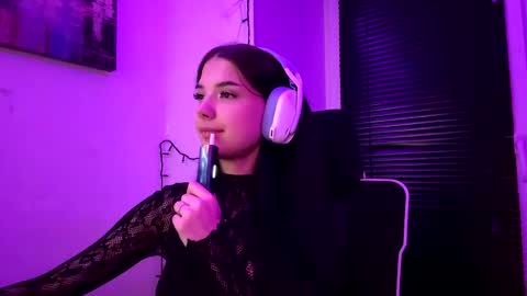 Hana online show from 03-23-26, 05:06