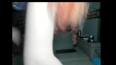 Snapshot of roxihazeleyes chatting on 03-04-25, 05:21 roxihazeleyes online show from 03-04-25, 05:21