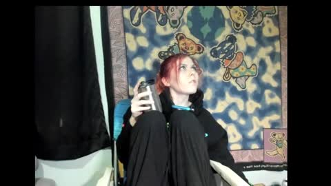 Snapshot of roxihazeleyes chatting on 03-09-25, 01:15 roxihazeleyes online show from 03-09-25, 01:15