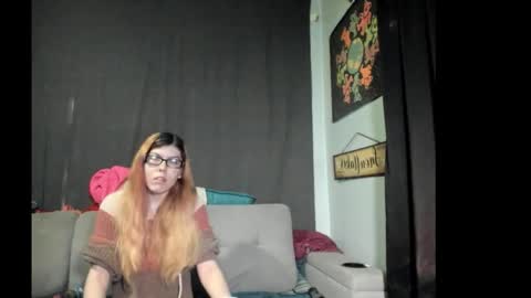 Snapshot of roxihazeleyes chatting on 11-03-25, 07:59 roxihazeleyes online show from 11-03-25, 07:59