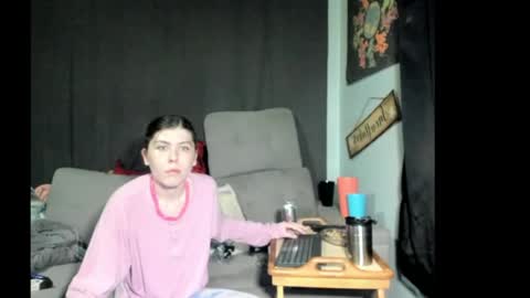 roxihazeleyes online show from 05-21-26, 01:29