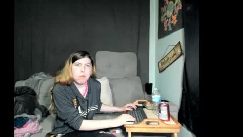 roxihazeleyes online show from 05-23-26, 01:22