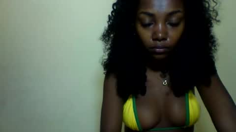 Snapshot of roxilita chatting on 06-09-26, 11:49 Roxilita online show from 06-09-26, 11:49