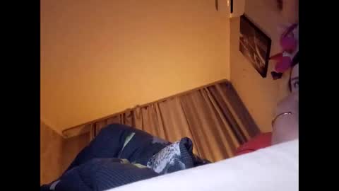 Snapshot of roxolanaa_sexy chatting on 12-29-24, 07:00 ROXOLANAA SEXY online show from 12-29-24, 07:00