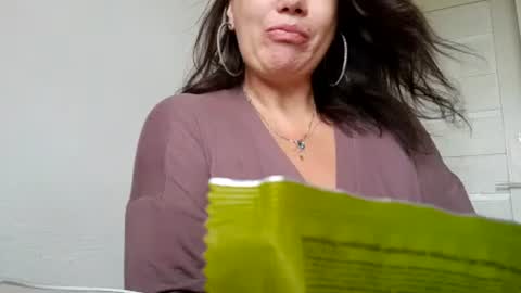 Snapshot of roxolanaa_sexy chatting on 07-28-26, 12:48 ROXOLANAA SEXY online show from 07-28-26, 12:48