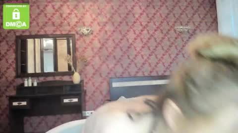 roxxana_xxxx online show from 11-10-25, 06:01