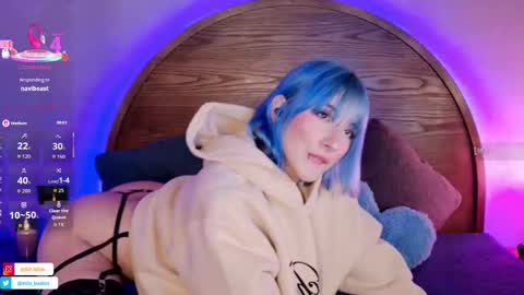 Roxx IG  online show from 09-26-25, 05:50