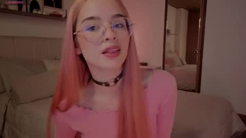 Roxxy online show from 01-13-26, 10:37
