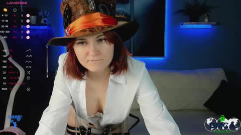Snapshot of roxy_foxi chatting on 10-26-25, 01:33 Roxy fiery online show from 10-26-25, 01:33
