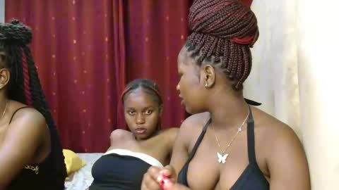 Roxy online show from 02-16-26, 03:41