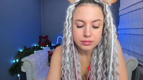 Roxy online show from 01-03-25, 01:16