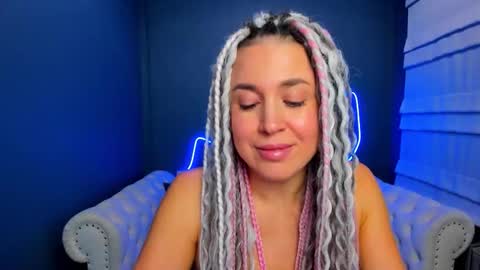 Roxy online show from 11-21-25, 02:10