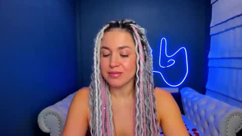 Roxy online show from 11-29-25, 03:53