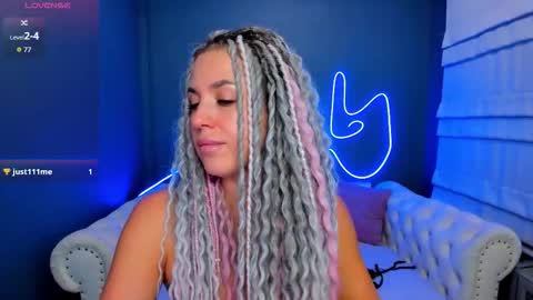 Roxy online show from 03-20-26, 02:05