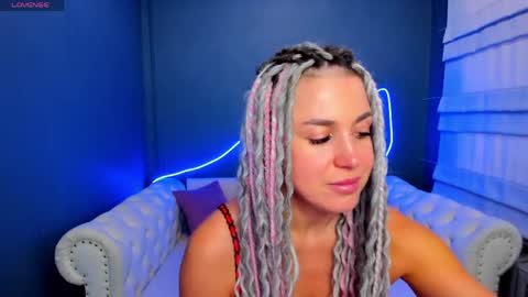 Roxy online show from 04-15-26, 02:07