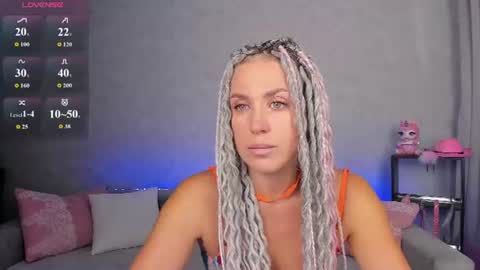 Roxy online show from 07-08-26, 01:21