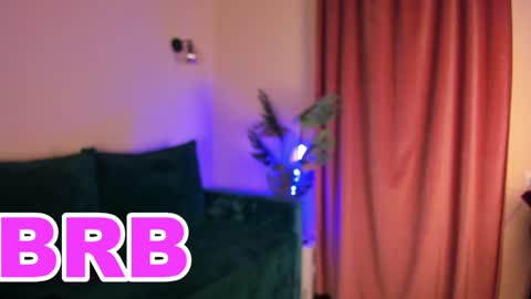 Snapshot of roxy_riot_ chatting on 02-02-25, 04:37 roxy_riot_ online show from 02-02-25, 04:37