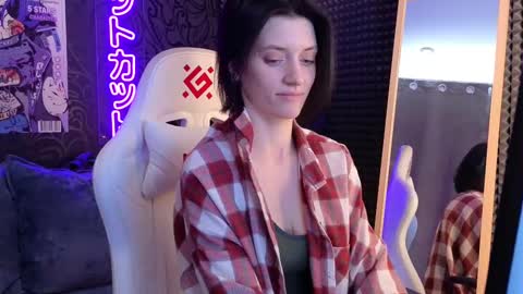 Snapshot of roxy_riot_ chatting on 02-21-25, 07:34 roxy_riot_ online show from 02-21-25, 07:34