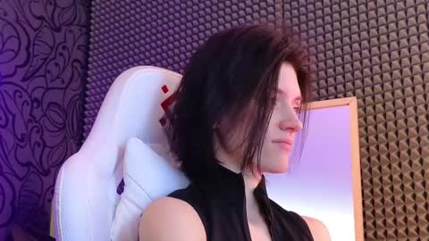 Snapshot of roxy_riot_ chatting on 02-23-25, 07:33 roxy_riot_ online show from 02-23-25, 07:33