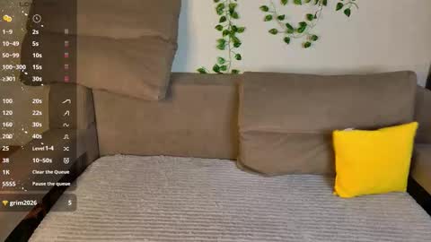 Snapshot of roxy_sunny chatting on 12-20-25, 09:27 Roxy GMT2 Mon 10 AM - 4 PMTue 10 AM - 4 PM Wed 10 AM - 4 PM Sat 10 AM - 4 PM Sun 10 AM - 4 PM. online show from 12-20-25, 09:27