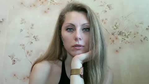 roxyfox18x01 online show from 02-23-26, 08:33