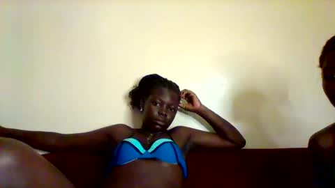 Snapshot of royal_ivy chatting on 09-13-25, 07:13 Ivy online show from 09-13-25, 07:13