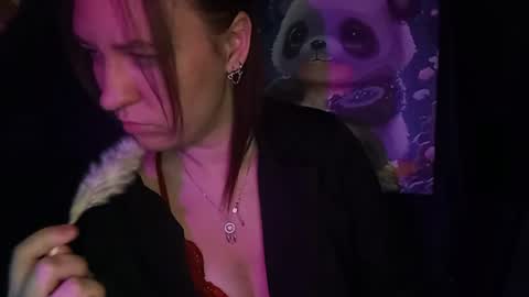 Snapshot of royalnectar chatting on 07-23-26, 05:00 royalnectar online show from 07-23-26, 05:00