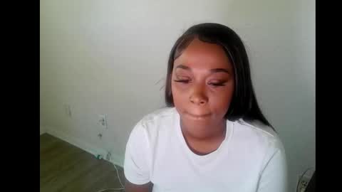 Snapshot of royalty_muhla chatting on 10-20-25, 04:40 Royalty Muhla online show from 10-20-25, 04:40